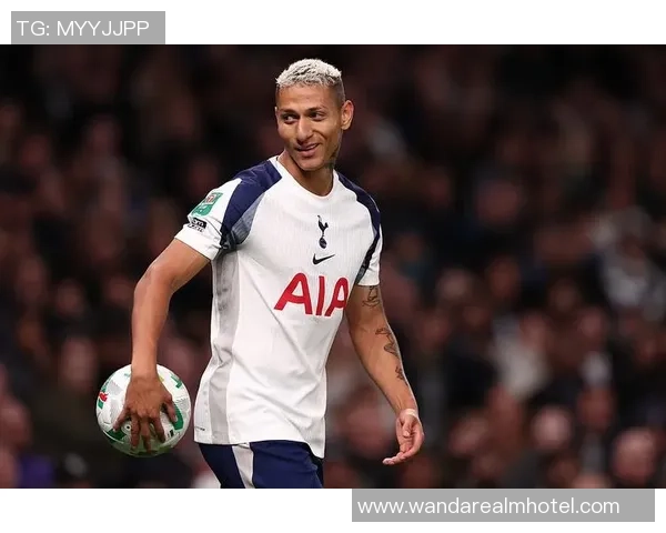 曼联热刺激战成平局理查利森绝平德里赫特读秒扳平比分